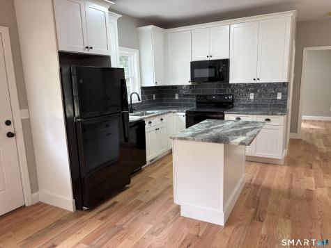 7 Pickney Avenue Plainville CT 06062