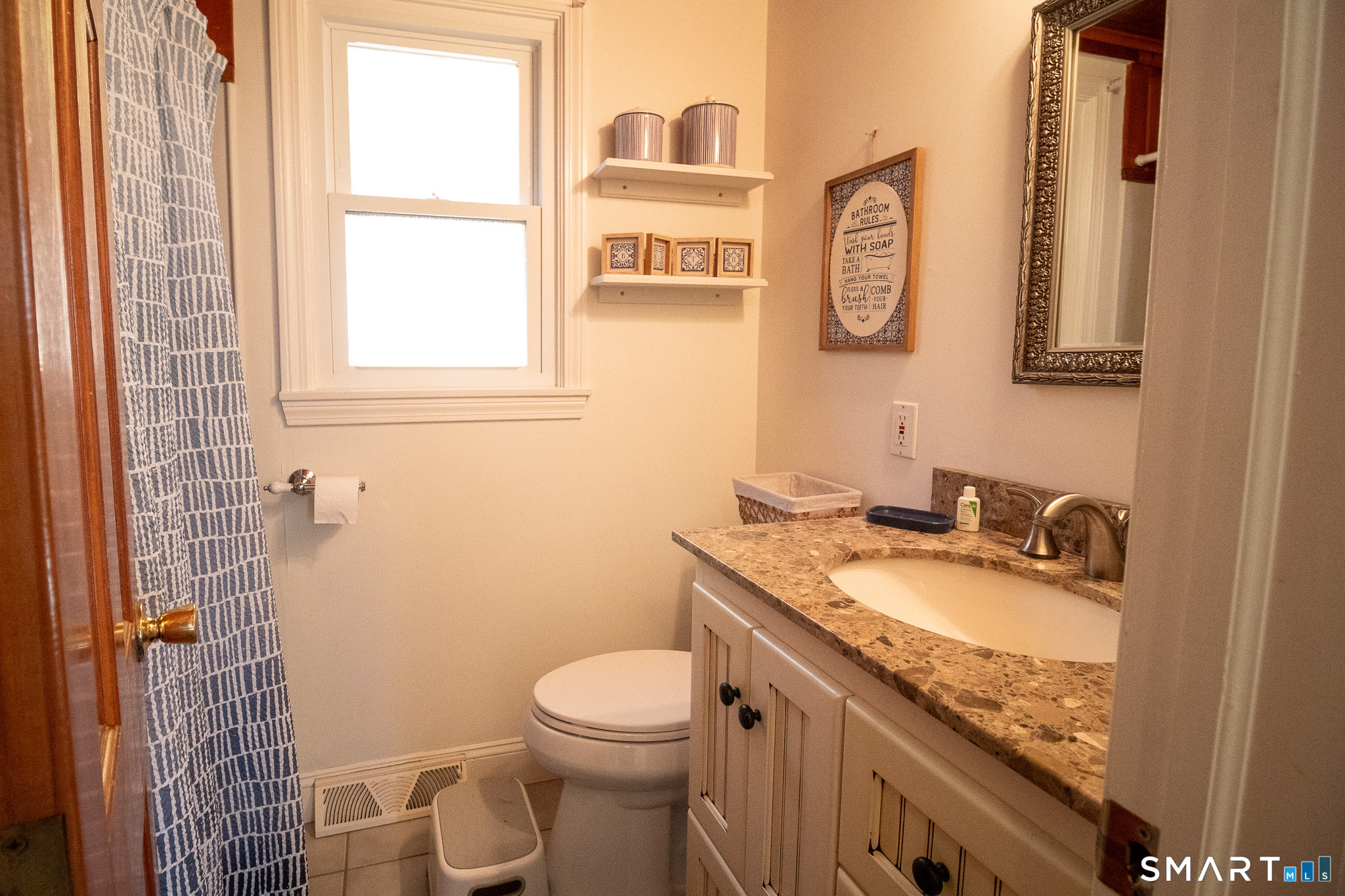10 West Side Drive Barkhamsted CT 06063