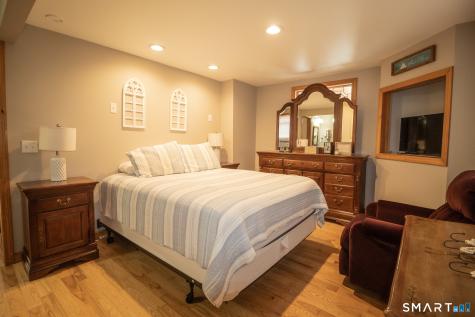10 West Side Drive Barkhamsted CT 06063