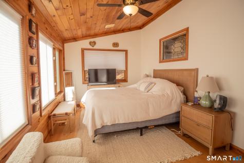 10 West Side Drive Barkhamsted CT 06063