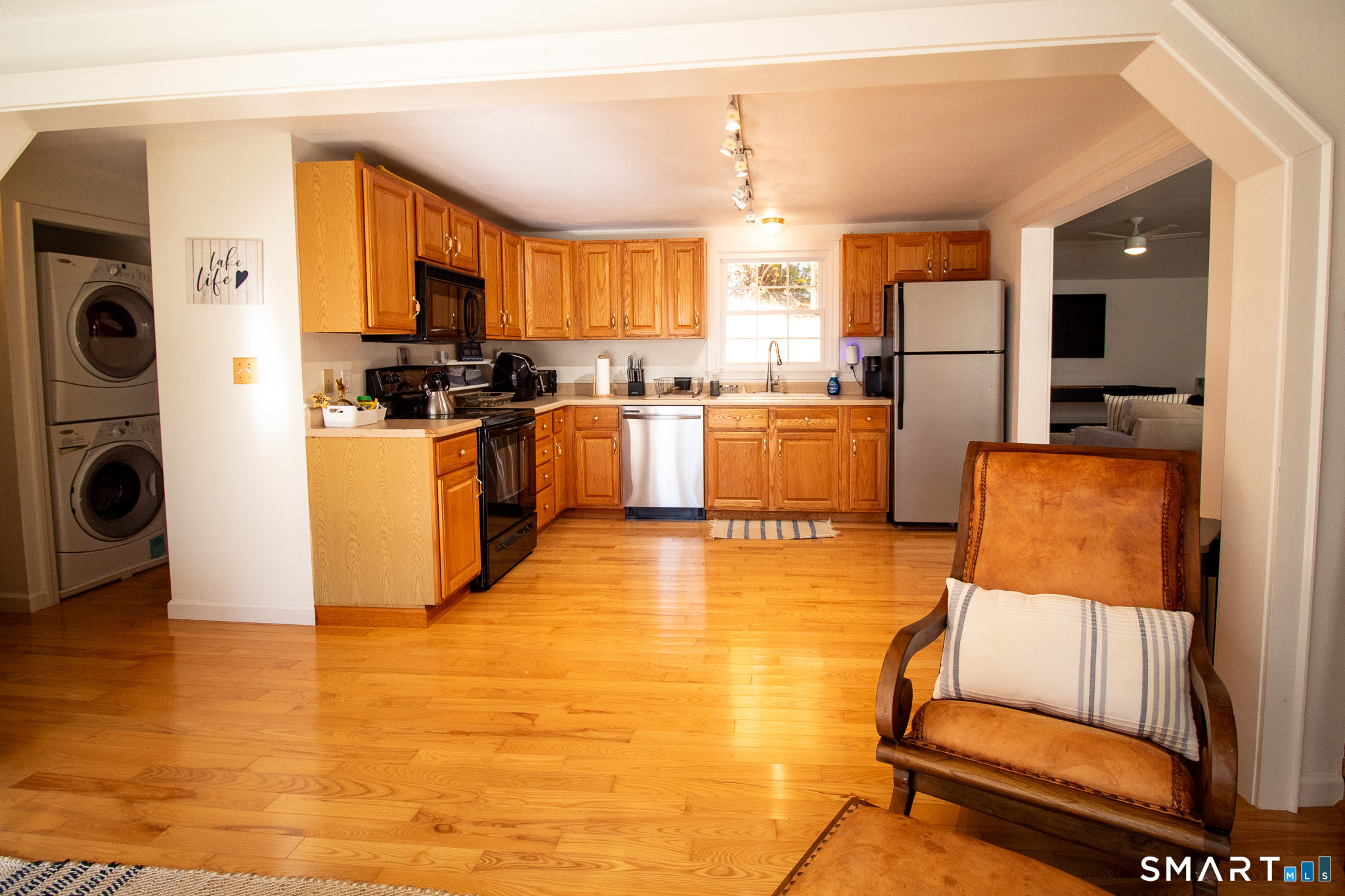 10 West Side Drive Barkhamsted CT 06063