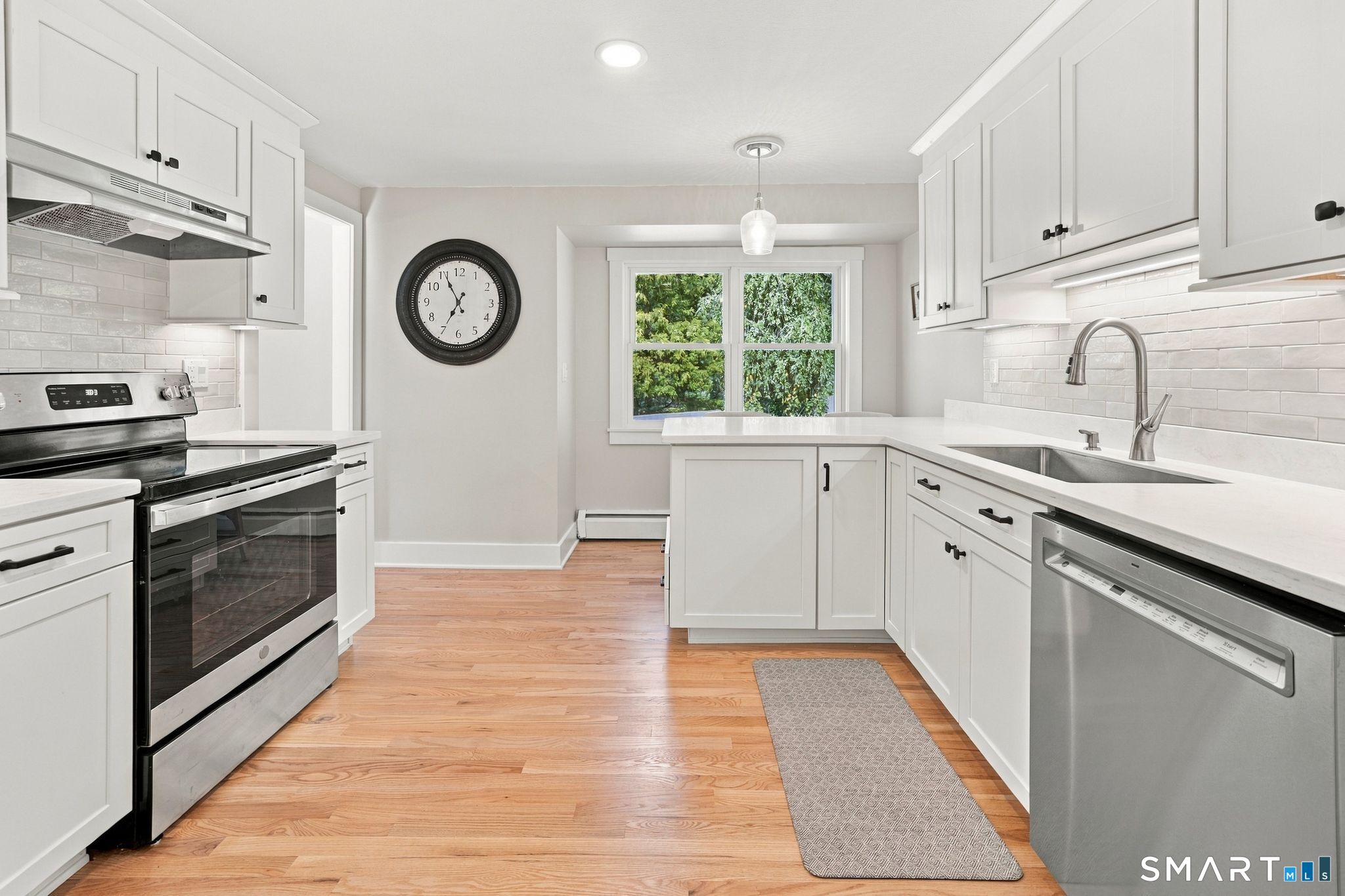 120 Hyde Road West Hartford CT 06117