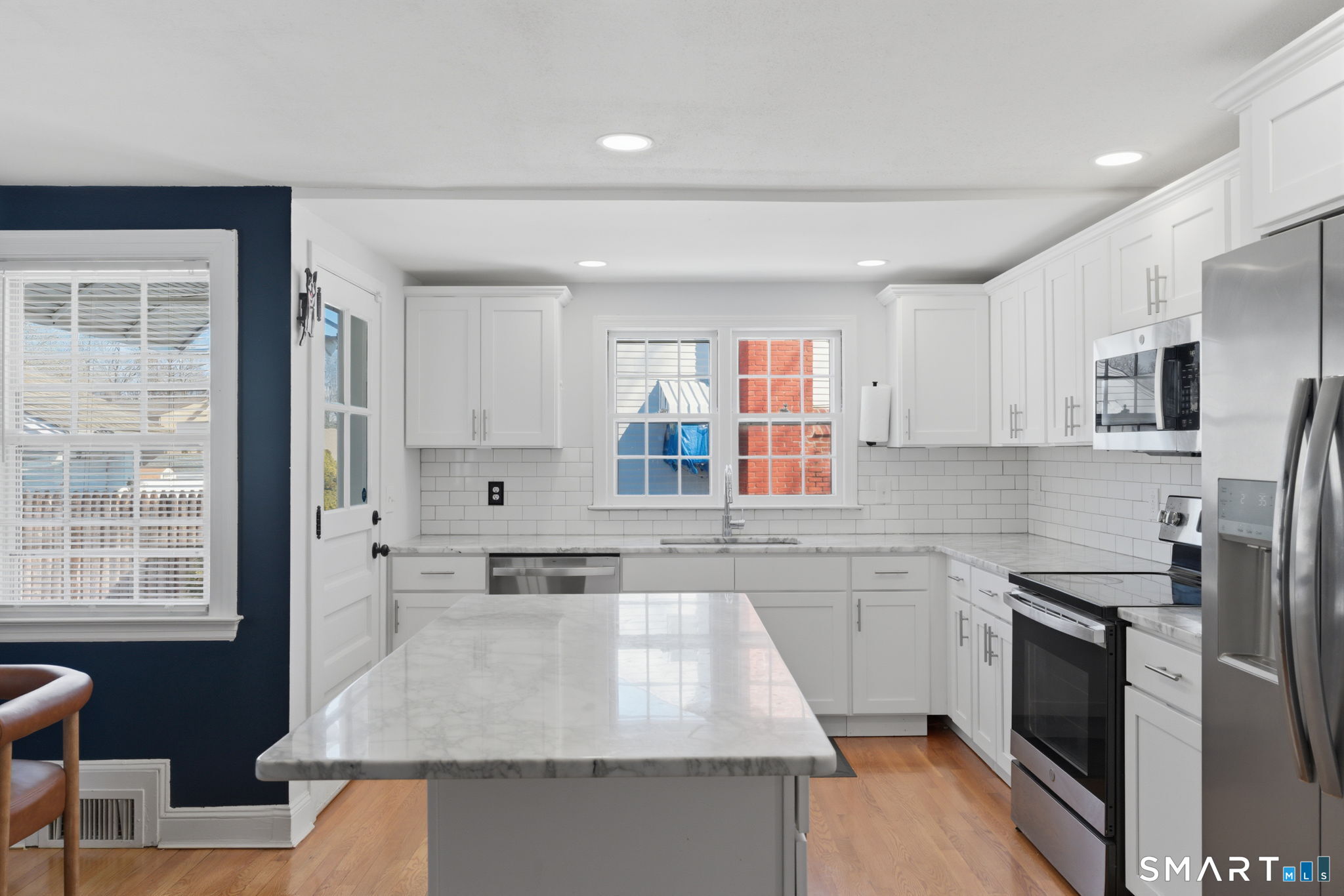 21 Echo Lane West Hartford CT 06107