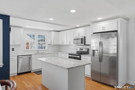 21 Echo Lane West Hartford CT 06107