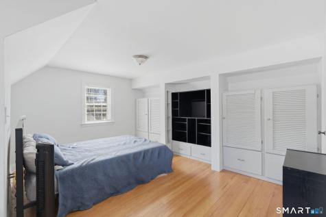 21 Echo Lane West Hartford CT 06107