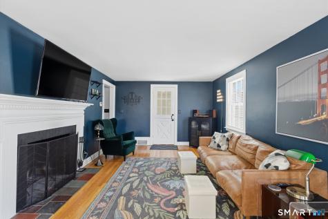 21 Echo Lane West Hartford CT 06107
