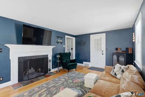 21 Echo Lane West Hartford CT 06107