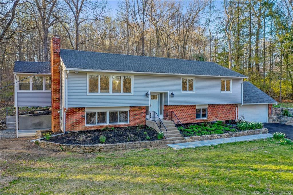 46 Rock House Road Easton CT 06612
