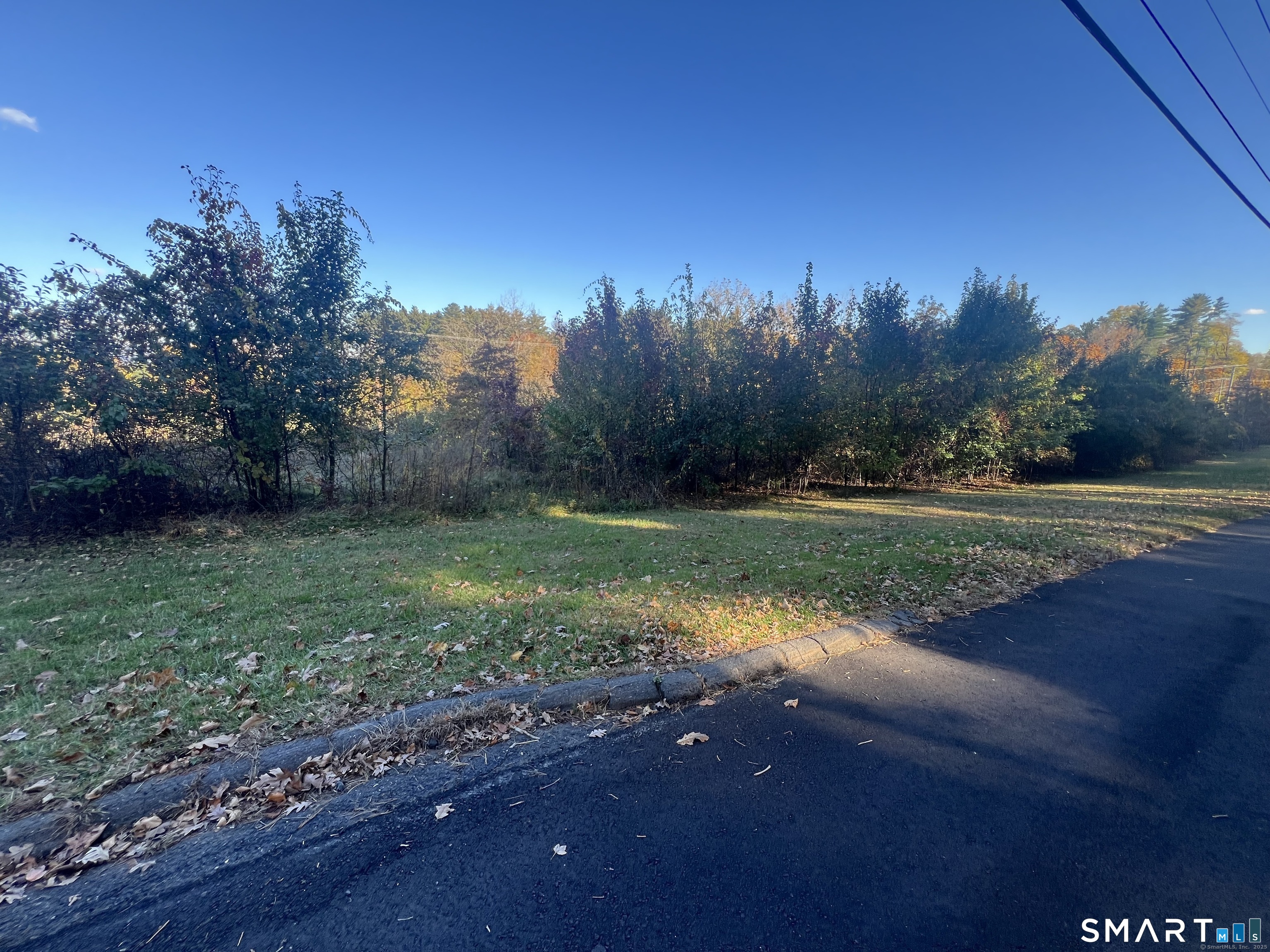 68 Tariffville Road Bloomfield CT 06002