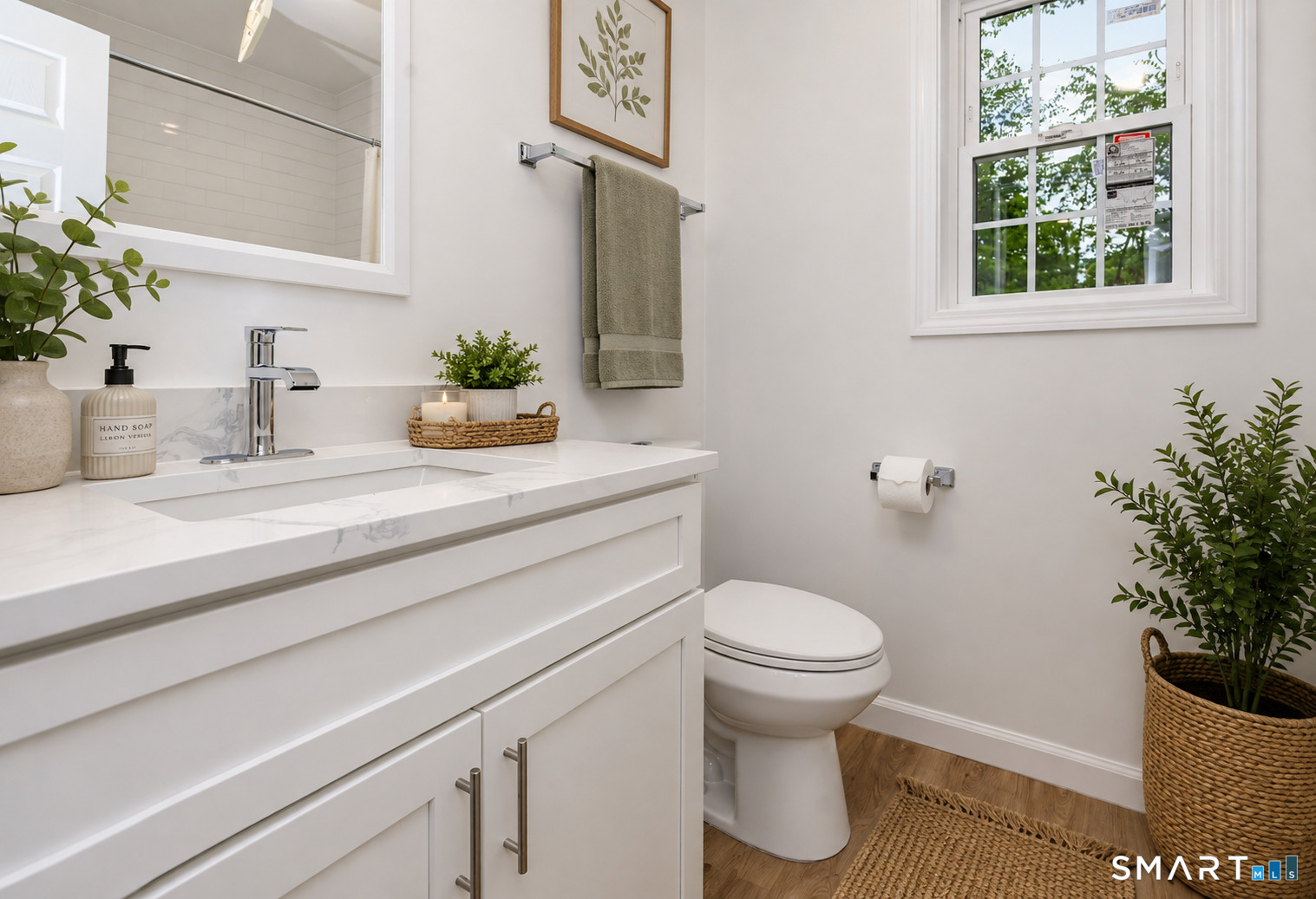 68 Tariffville Road Bloomfield CT 06002