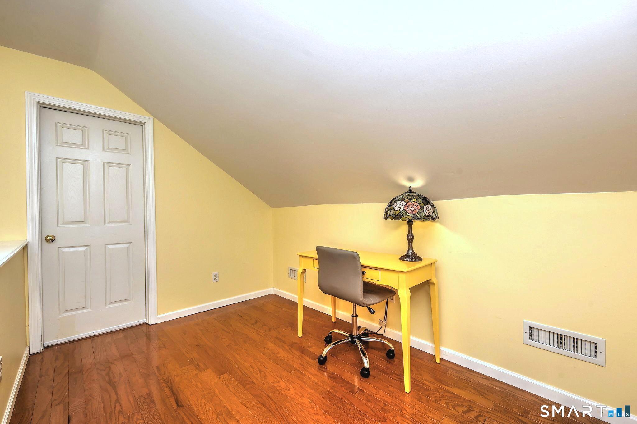 60 West Meadow Road Hamden CT 06518