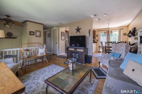 14 Hotchkiss Drive Bristol CT 06010