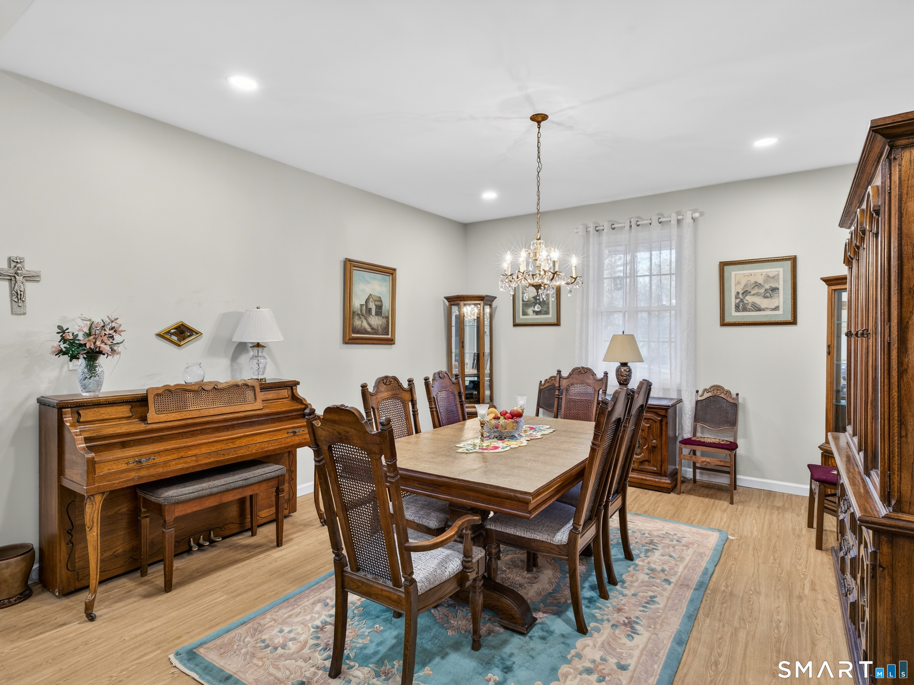16 Whitehall Drive Sprague CT 06330