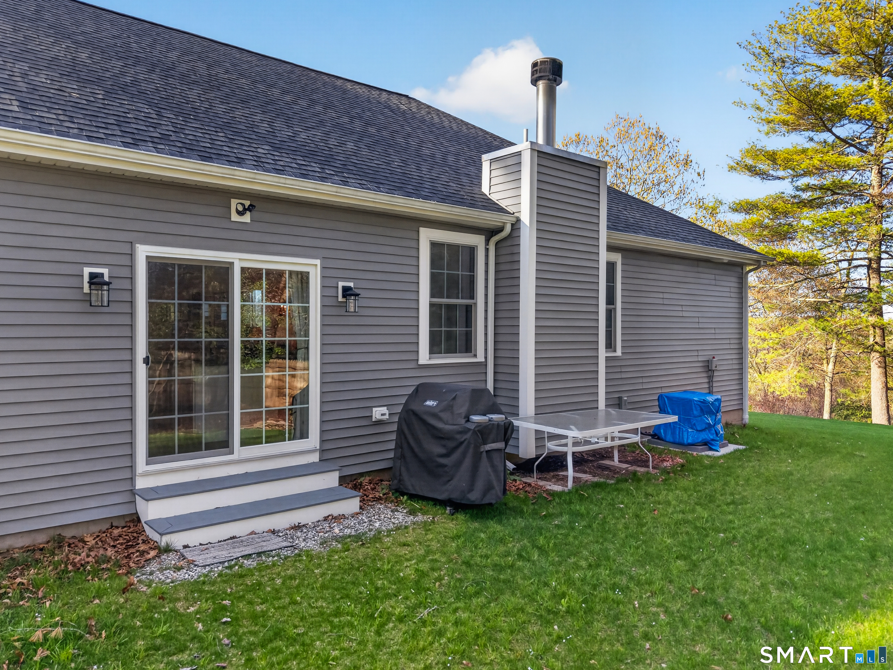16 Whitehall Drive Sprague CT 06330