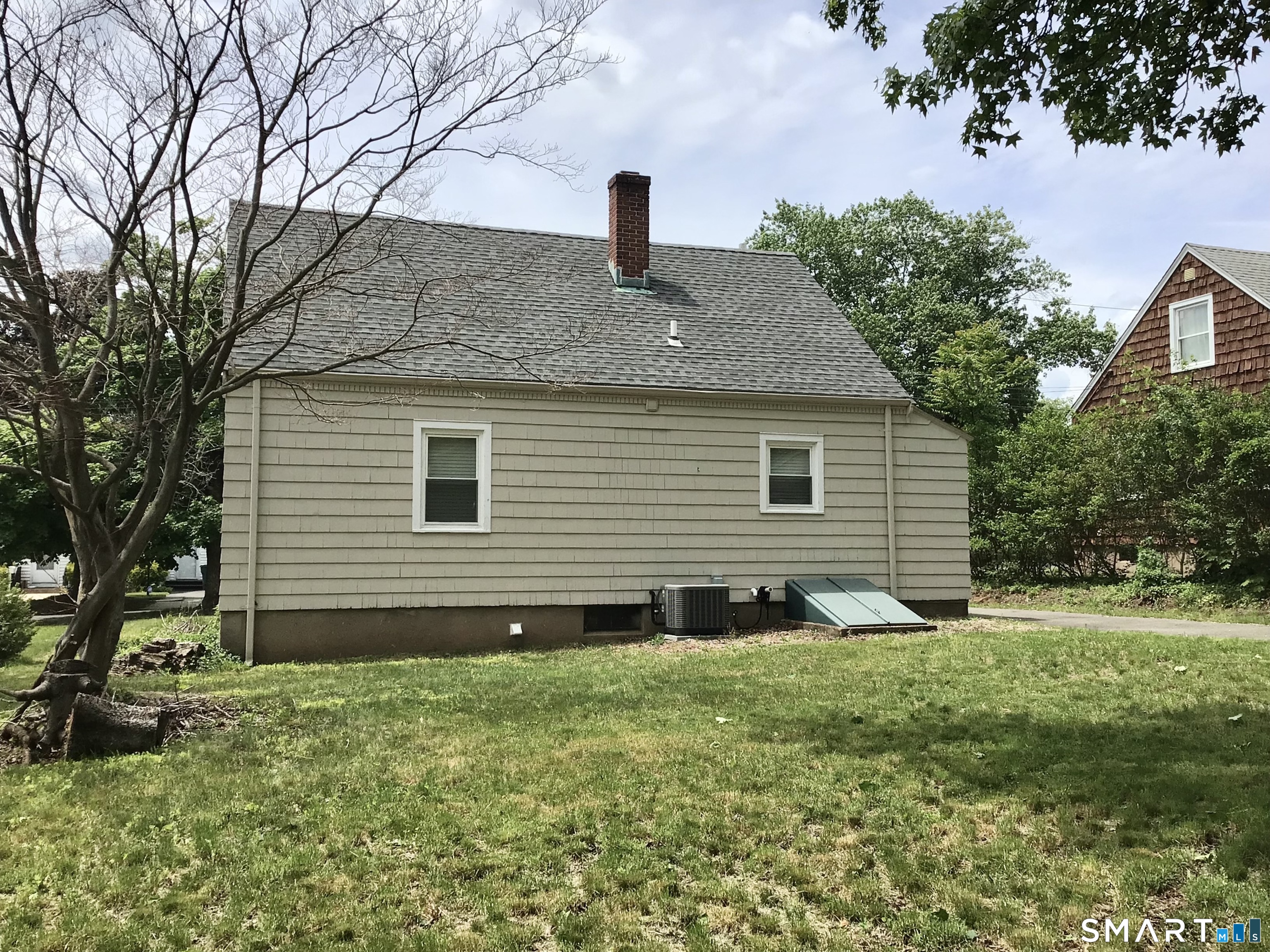 28 Thayer Road Hamden CT 06514