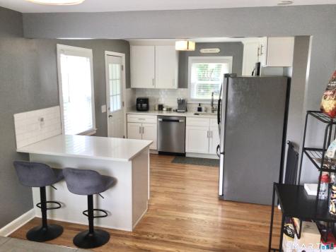 28 Thayer Road Hamden CT 06514