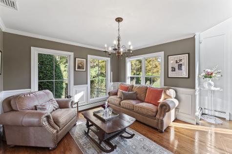 40 Great Ring Road Newtown CT 06482