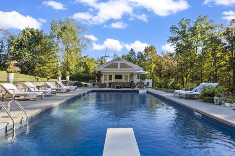 40 Great Ring Road Newtown CT 06482