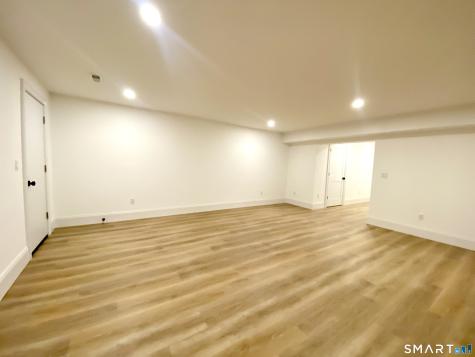 28 A Country Road Fairfield CT 06824