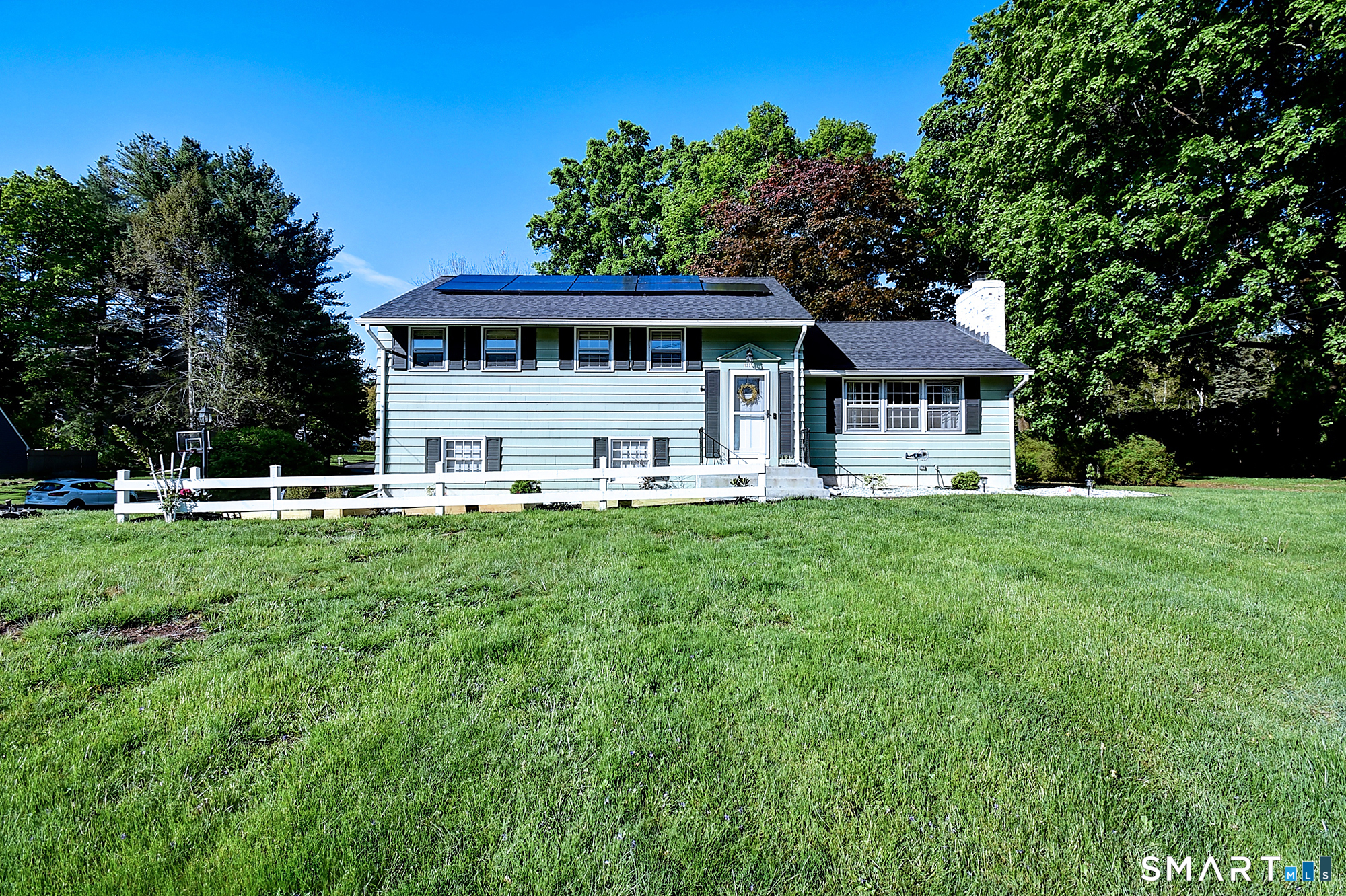 1221 Poquonock Avenue Windsor CT 06095