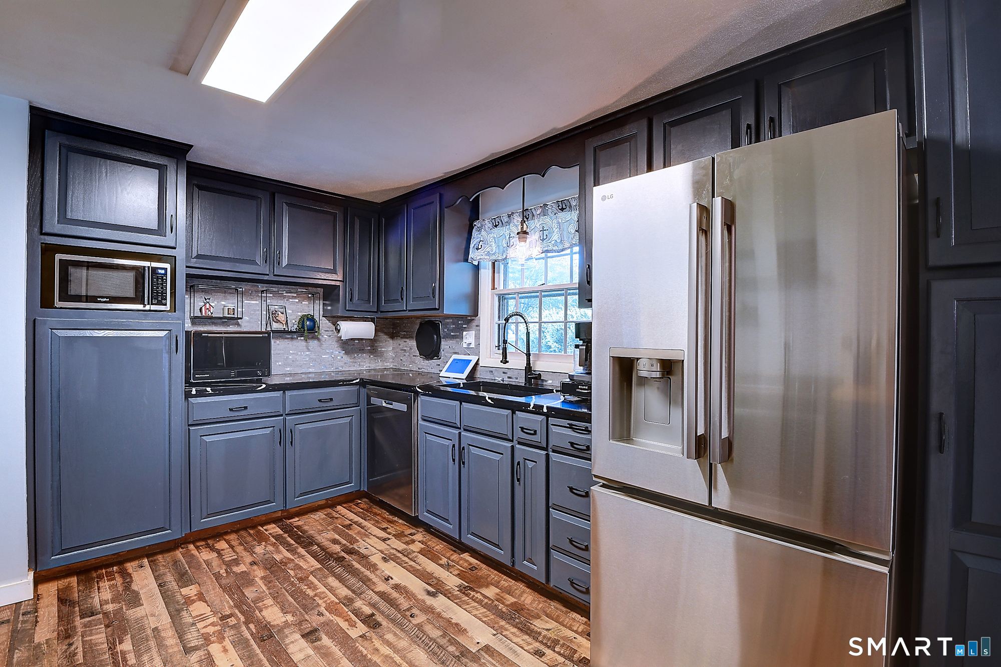 1221 Poquonock Avenue Windsor CT 06095
