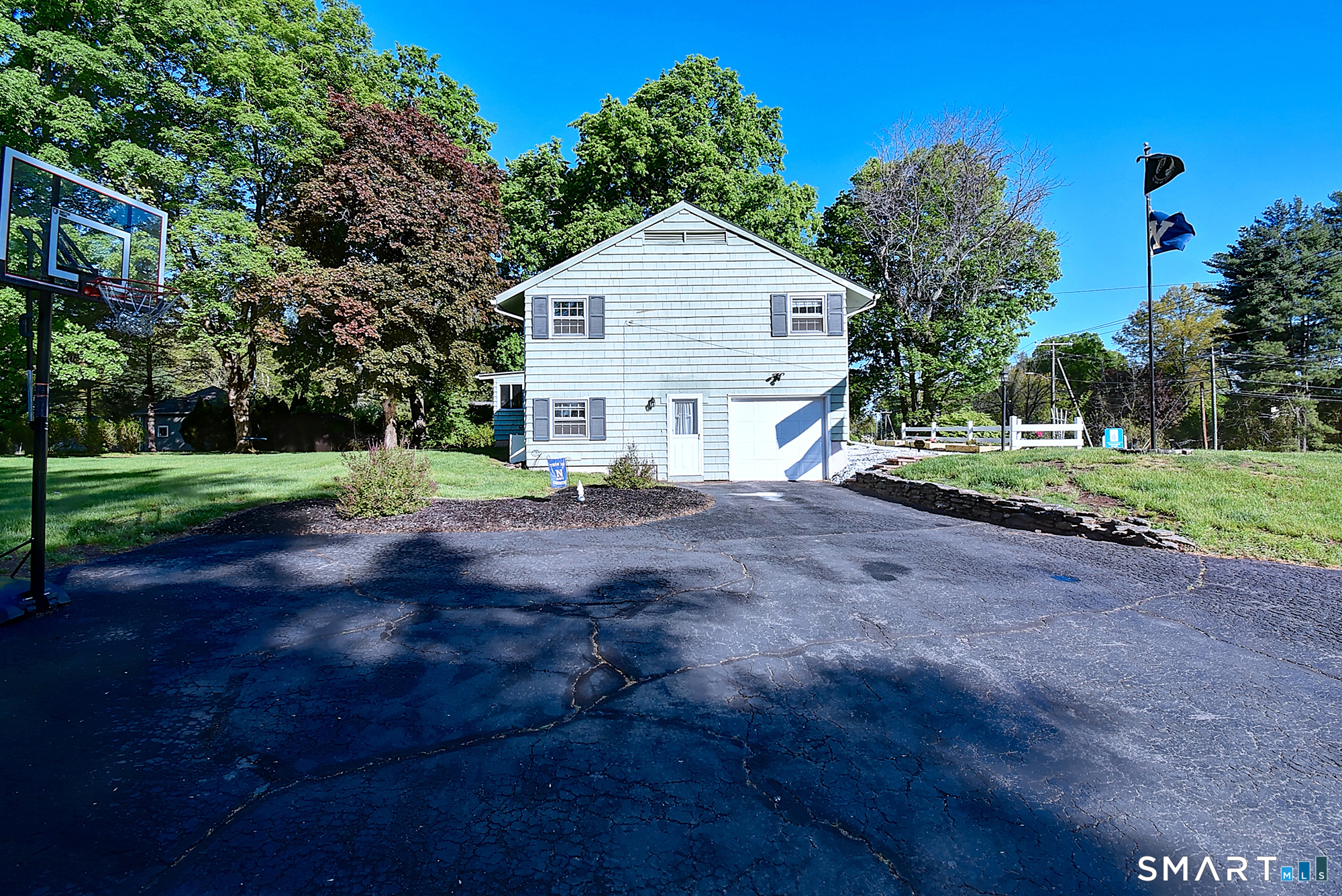 1221 Poquonock Avenue Windsor CT 06095