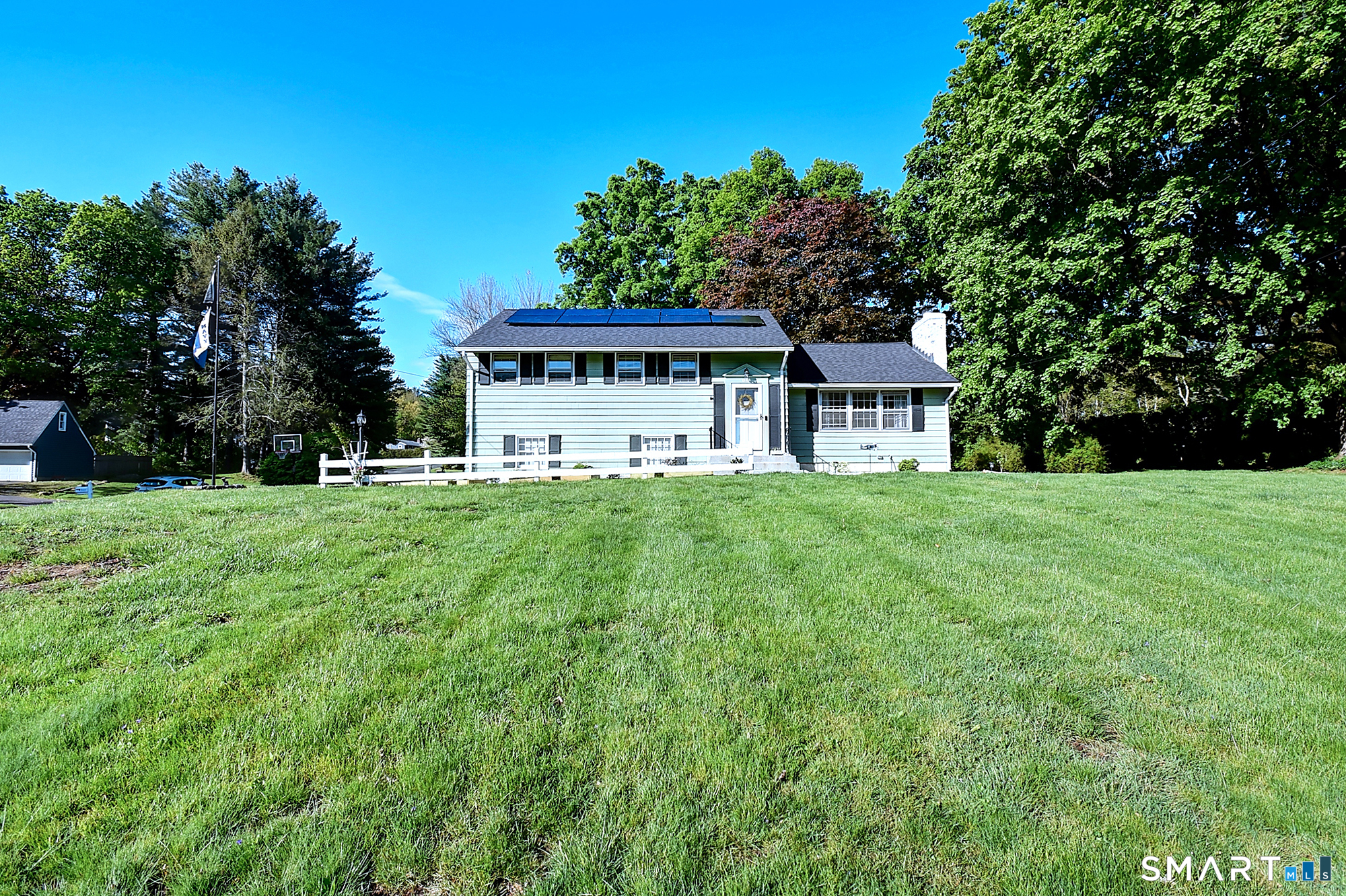1221 Poquonock Avenue Windsor CT 06095