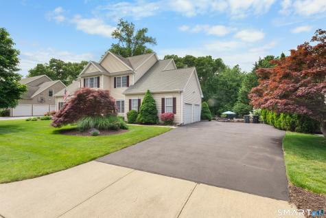 34 River Highlands Drive Milford CT 06461