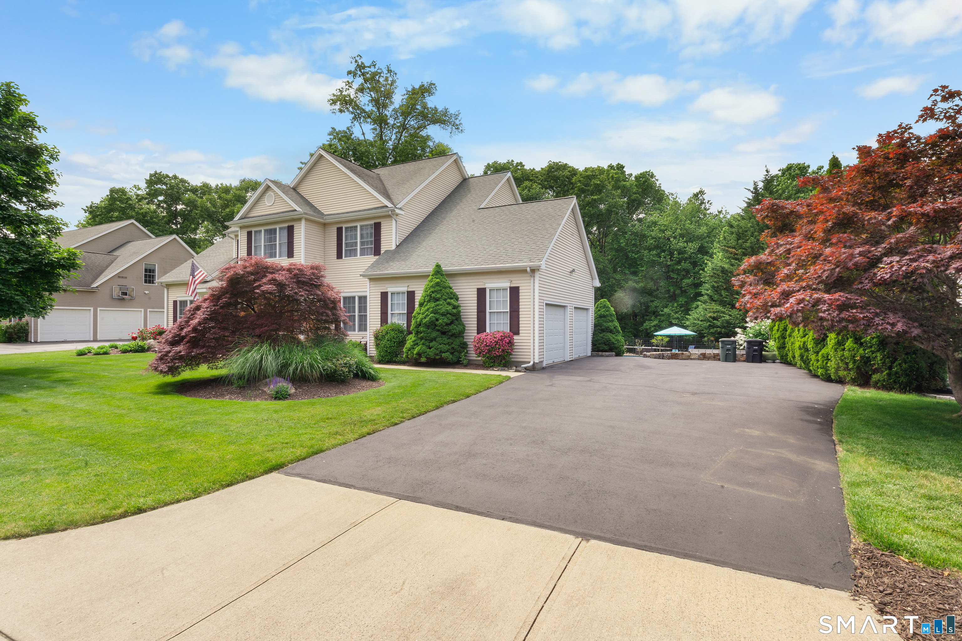 34 River Highlands Drive Milford CT 06461