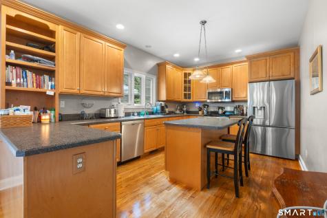 34 River Highlands Drive Milford CT 06461