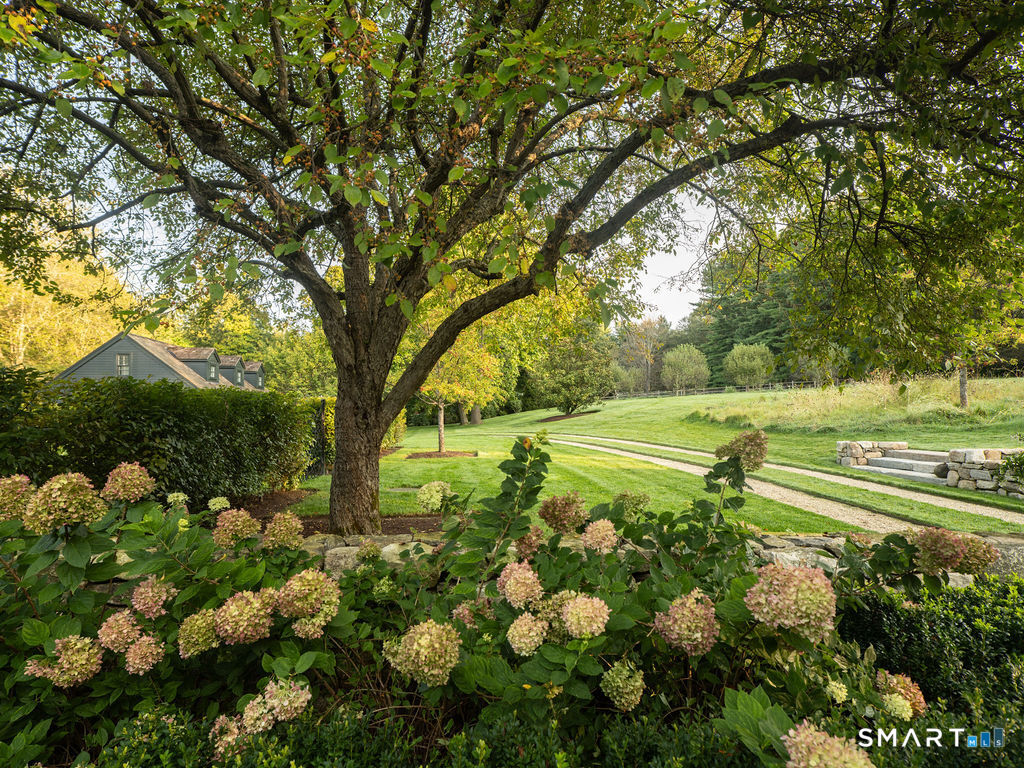 372 Brushy Ridge Road New Canaan CT 06840