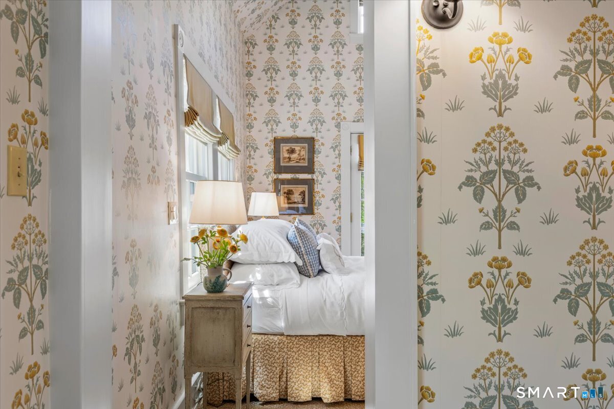 372 Brushy Ridge Road New Canaan CT 06840