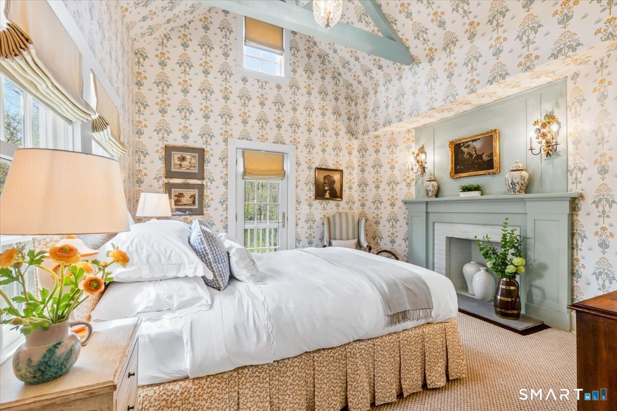 372 Brushy Ridge Road New Canaan CT 06840