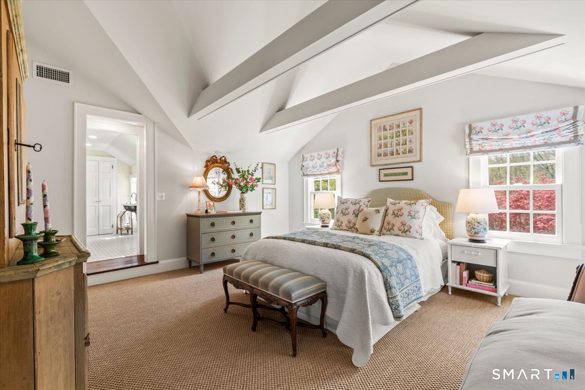 372 Brushy Ridge Road New Canaan CT 06840