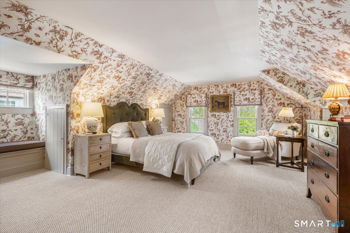 372 Brushy Ridge Road New Canaan CT 06840