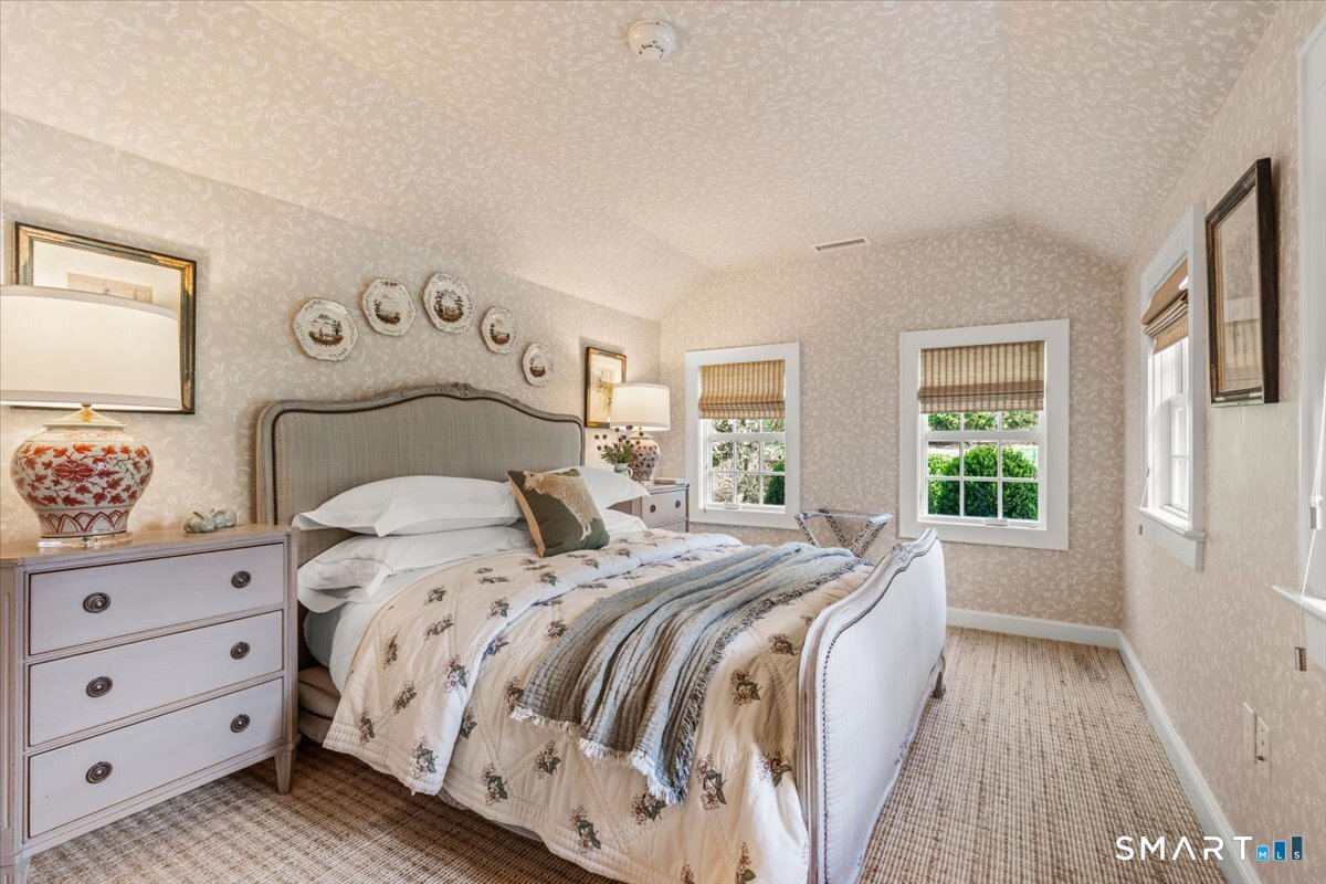 372 Brushy Ridge Road New Canaan CT 06840
