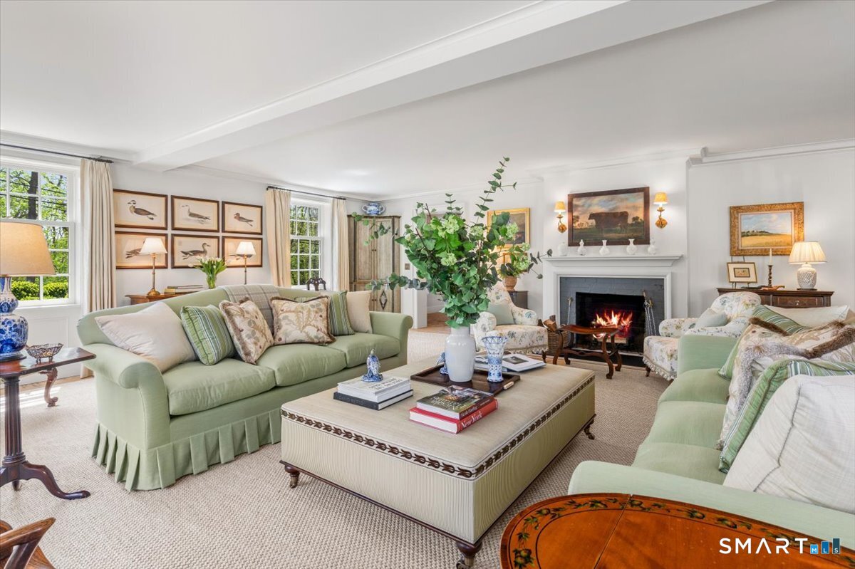 372 Brushy Ridge Road New Canaan CT 06840