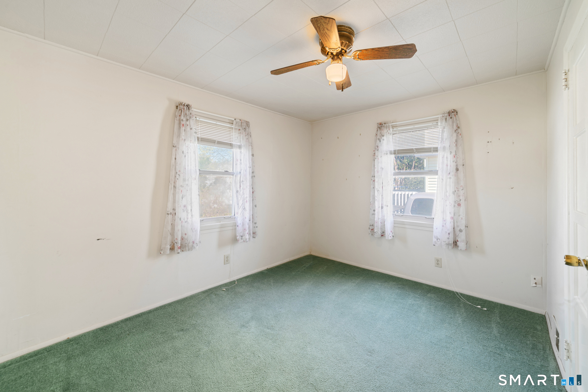54 Coolridge Road Milford CT 06460