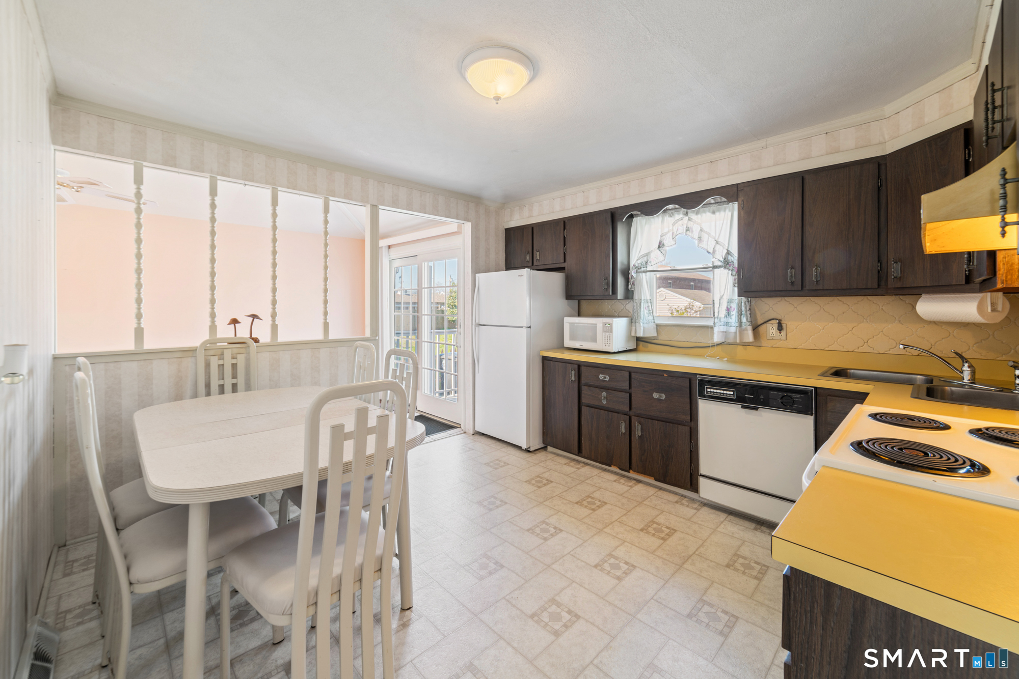 54 Coolridge Road Milford CT 06460