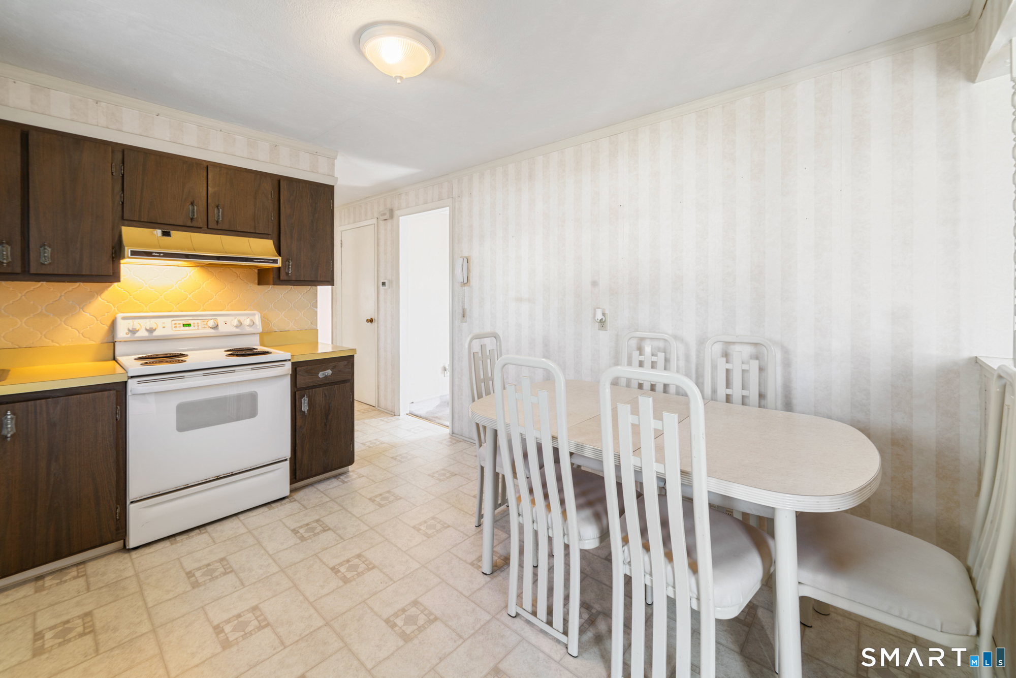 54 Coolridge Road Milford CT 06460