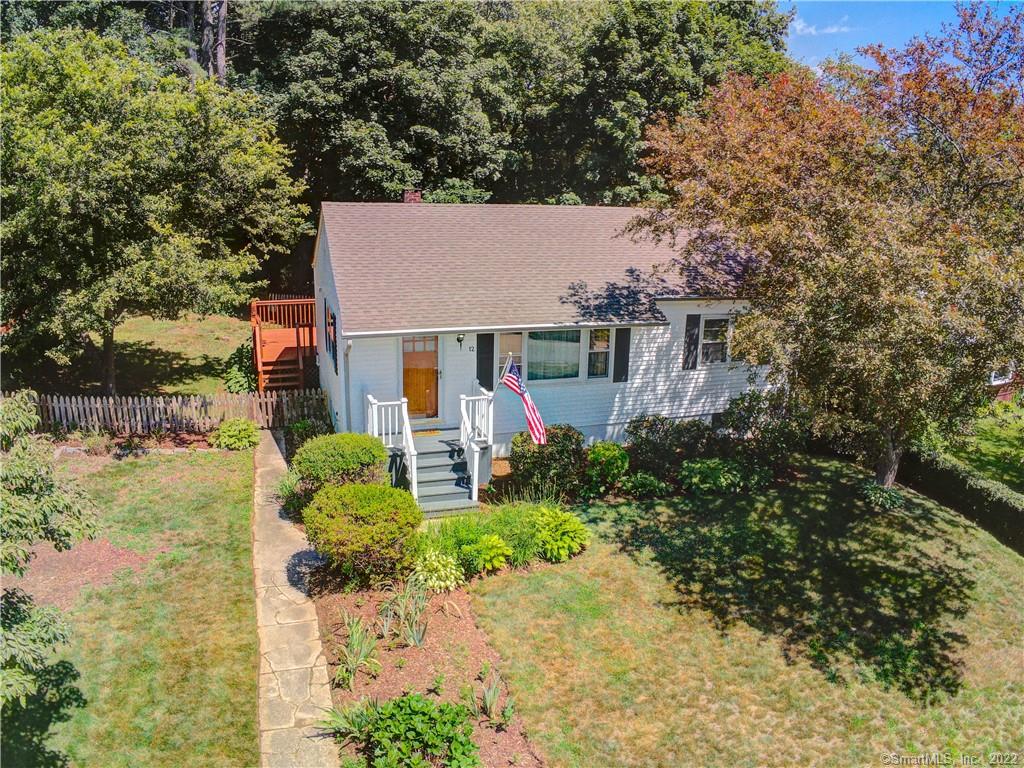 12 Hilltop Terrace Waterford CT 06385