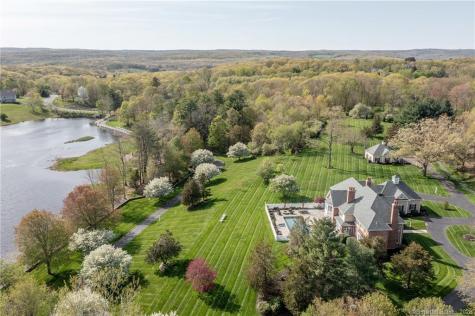 49 Pond Valley Road Woodbury CT 06798