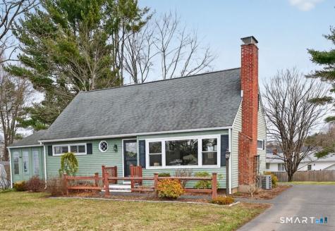 12 Lewis Street Simsbury CT 06081