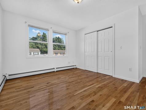 81 Johl Drive Groton CT 06340
