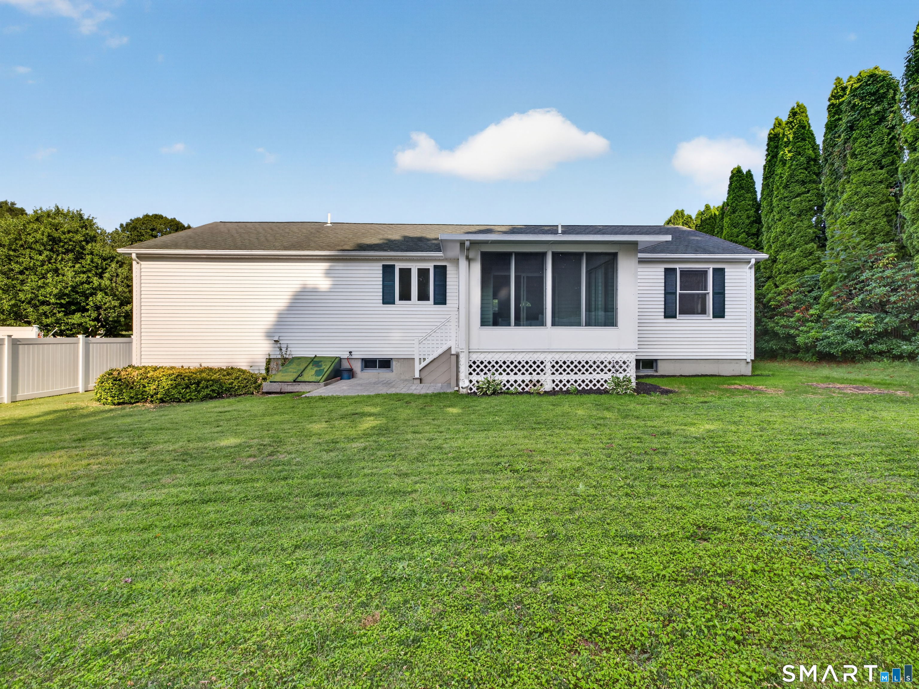 81 Johl Drive Groton CT 06340