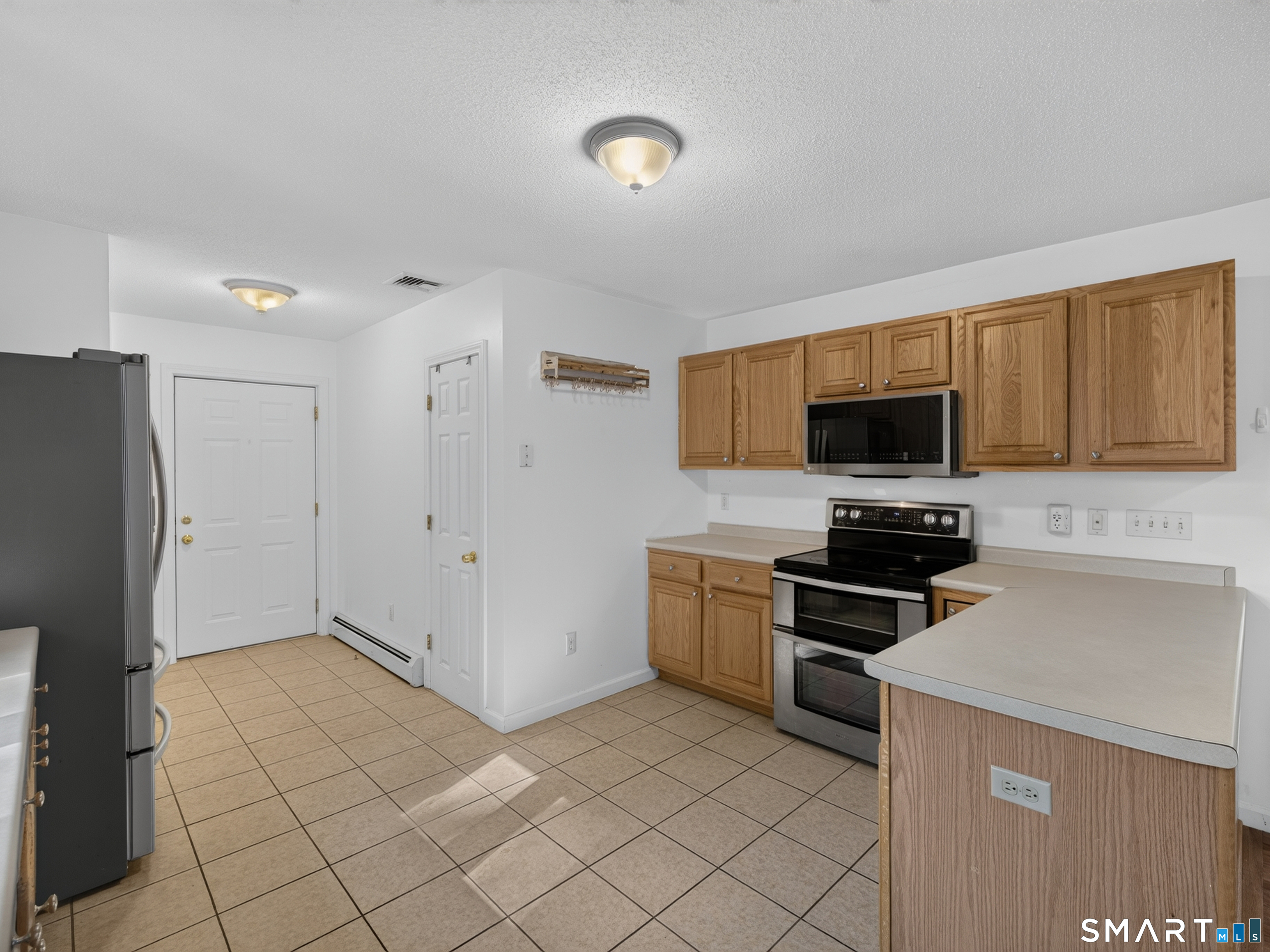 81 Johl Drive Groton CT 06340