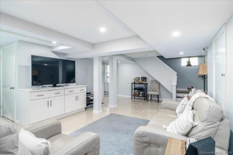 1073 Shippan Avenue Stamford CT 06902