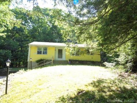 52 East Cotton Hill Road New Hartford CT 06057