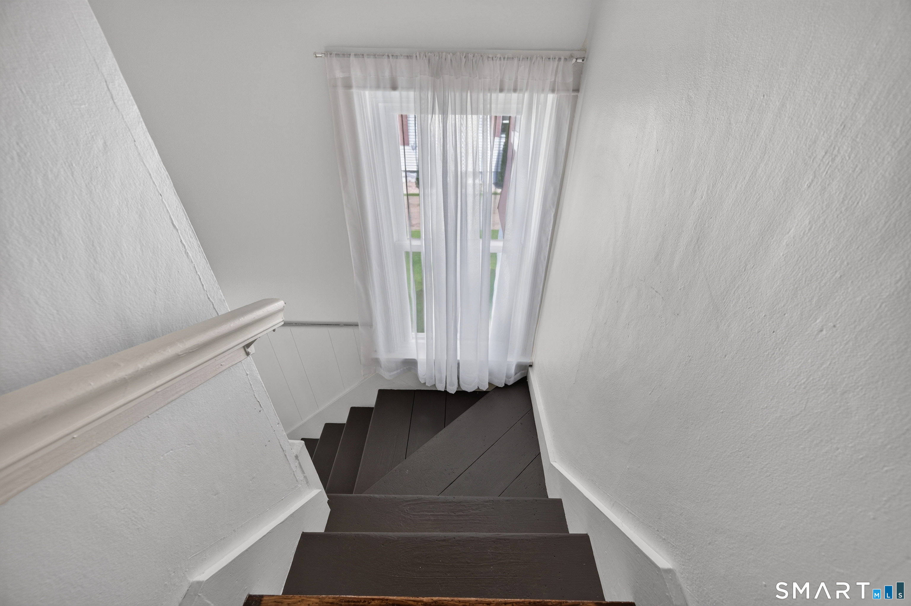 29 Miner Avenue Waterford CT 06385