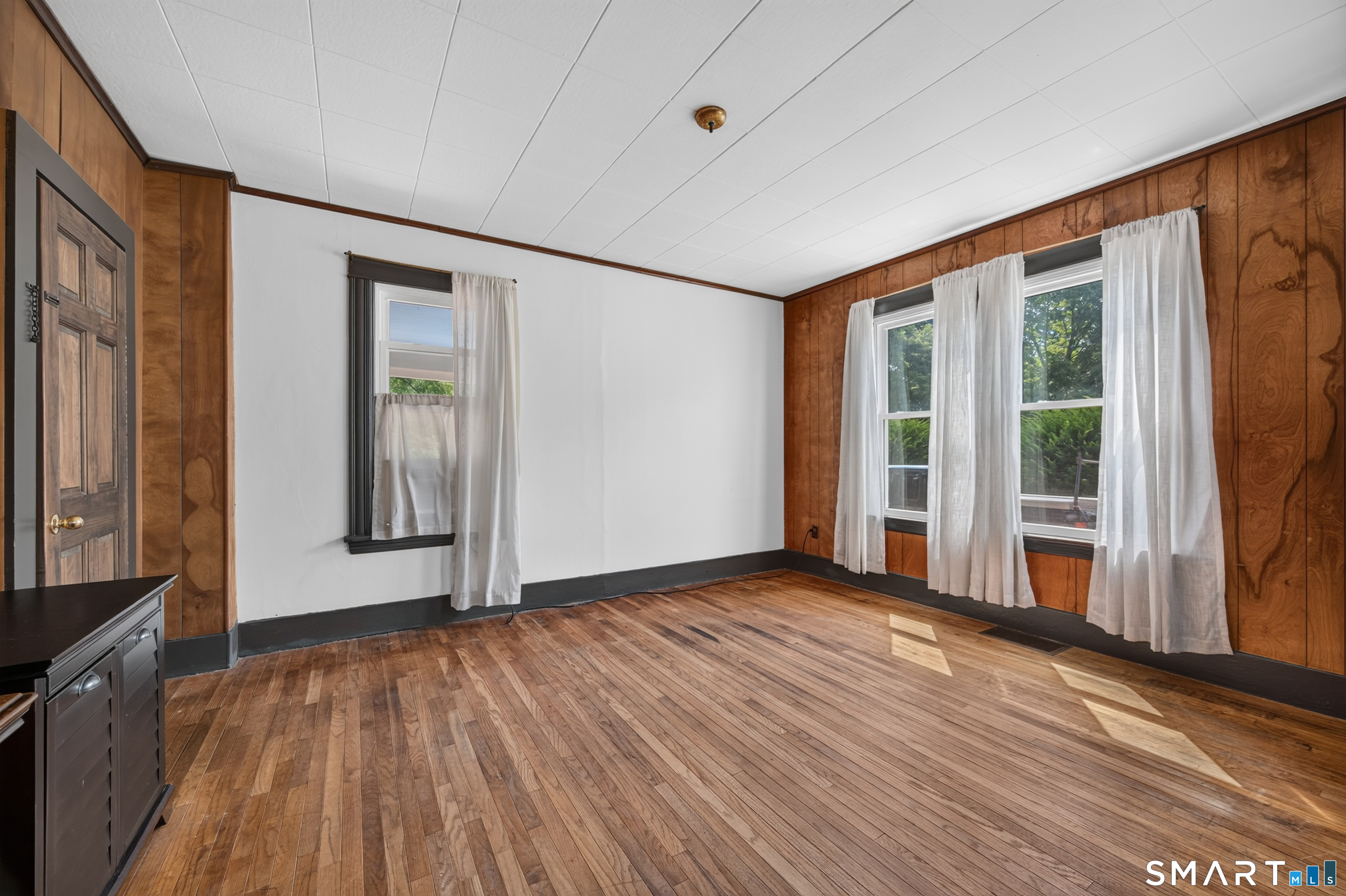 29 Miner Avenue Waterford CT 06385